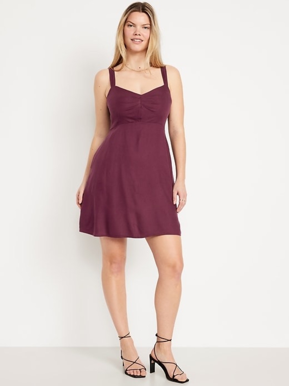 Old Navy Fit & Flare Crepe Floral Mini Dress in Cherry Bark Dark Purple L Large